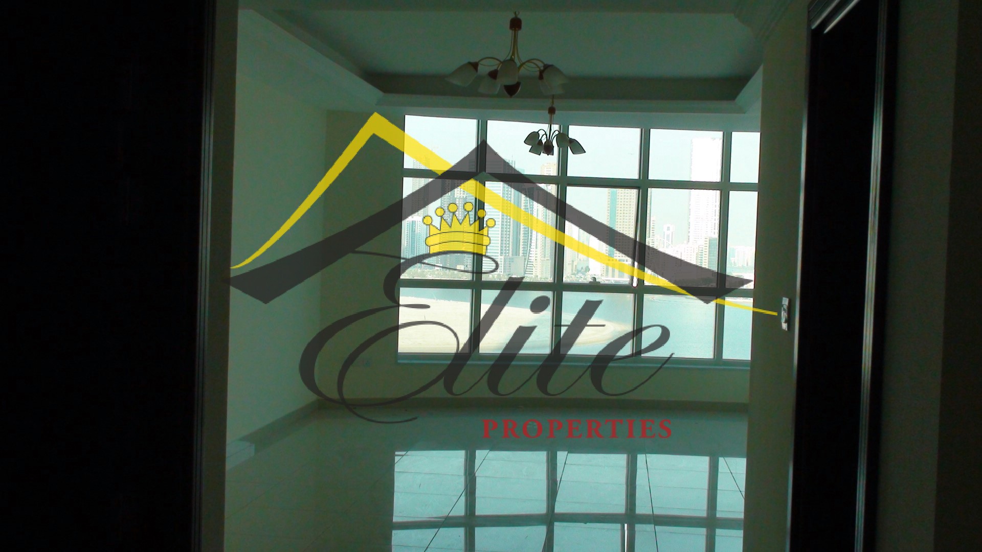 Villa for sale on Jumeirah Beach in Dubai